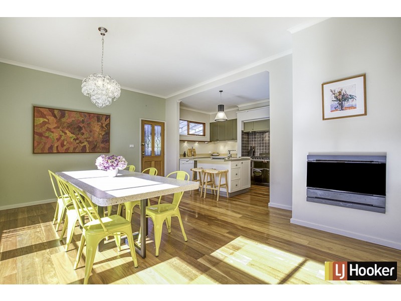 4 Schomburgk Street, Yarralumla ACT 2600
