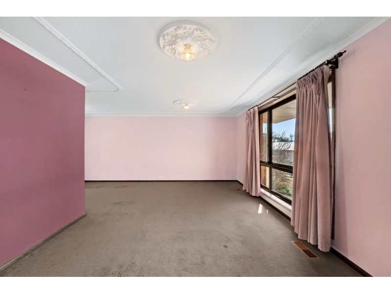 30 Longworth Place, Holt ACT 2615