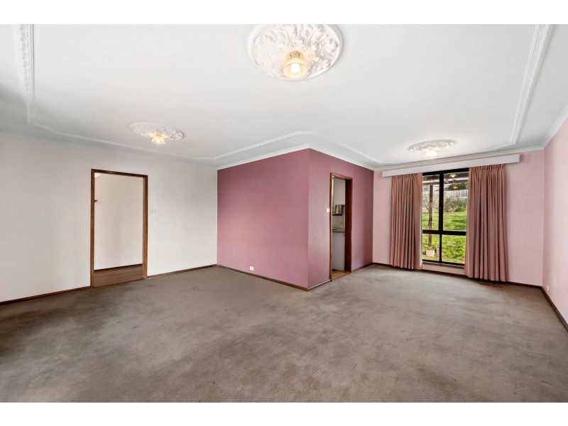 30 Longworth Place, Holt ACT 2615