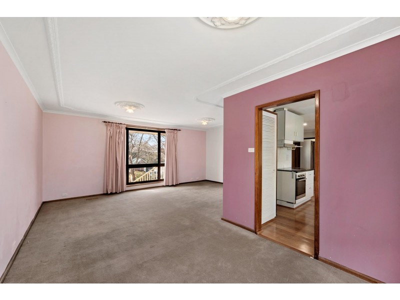 30 Longworth Place, Holt ACT 2615