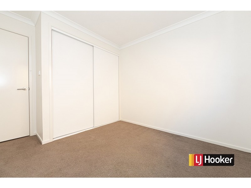 16 Stang Place, Macgregor ACT 2615