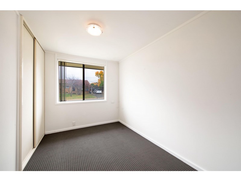 2 Edye Place, Macgregor ACT 2615