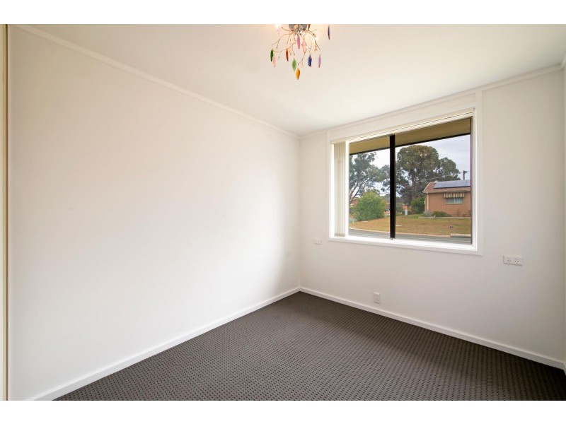 2 Edye Place, Macgregor ACT 2615
