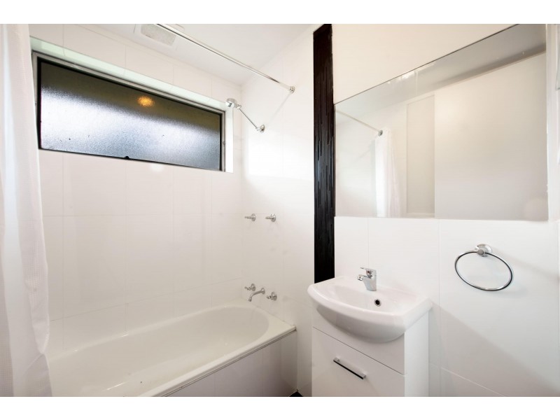 2 Edye Place, Macgregor ACT 2615