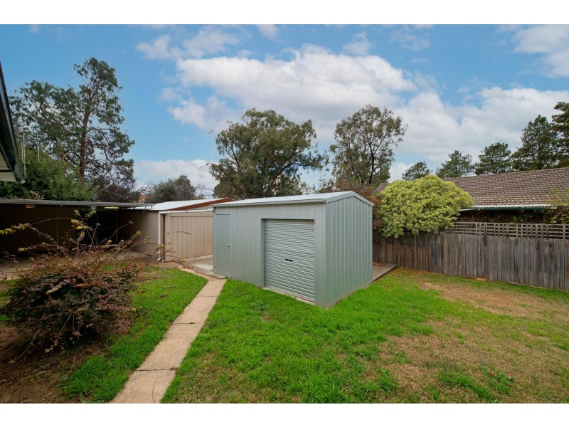 2 Edye Place, Macgregor ACT 2615