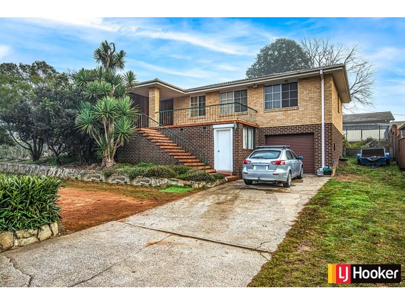 20 Armstrong Crescent, Holt ACT 2615