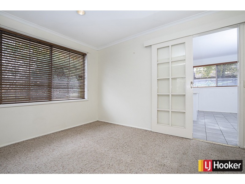 20 Armstrong Crescent, Holt ACT 2615