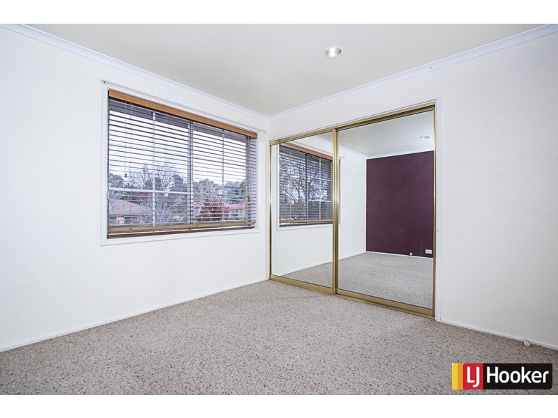 20 Armstrong Crescent, Holt ACT 2615