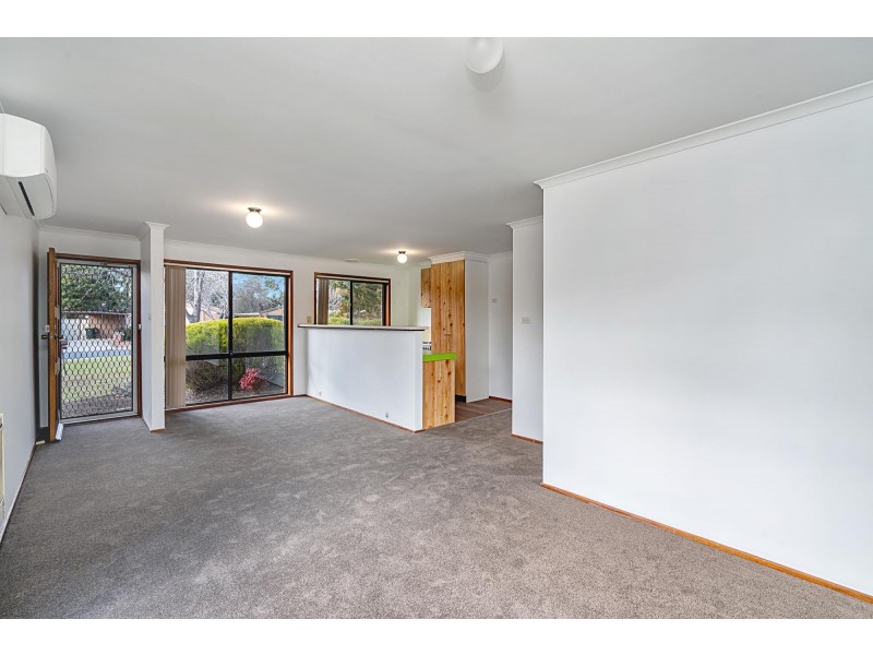 15 Camfield Place, Florey ACT 2615