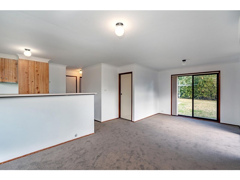 15 Camfield Place, Florey ACT 2615