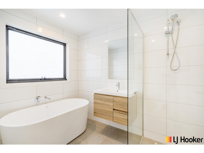 9B/Yeomans Street, Holt ACT 2615