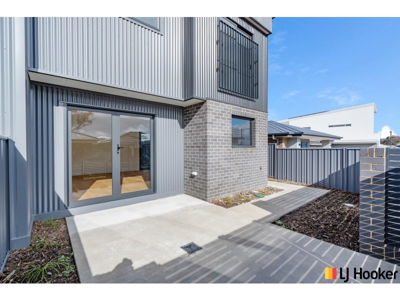 9B/Yeomans Street, Holt ACT 2615