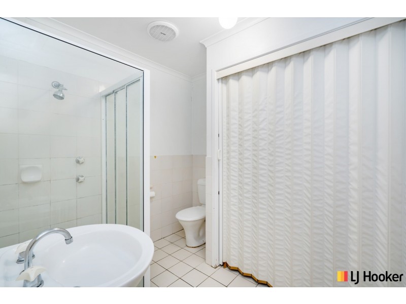 32/22 Archibald Street, Lyneham ACT 2602