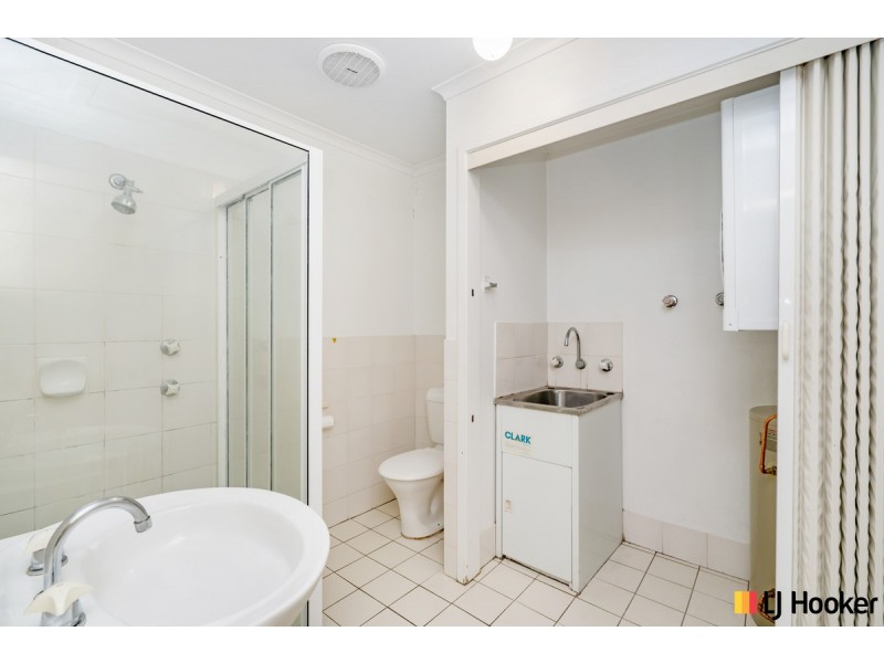 32/22 Archibald Street, Lyneham ACT 2602