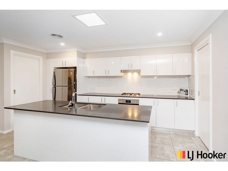 46 Lionel Rose Street, Holt ACT 2615