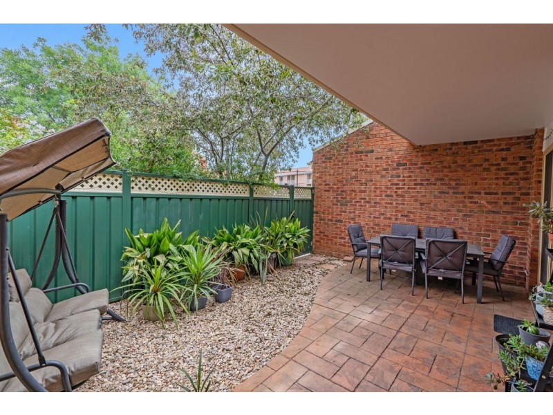 56/44 Jerrabomberra Avenue, Narrabundah ACT 2604