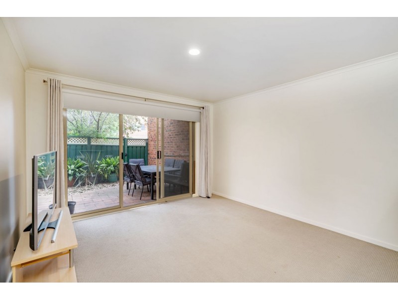 56/44 Jerrabomberra Avenue, Narrabundah ACT 2604