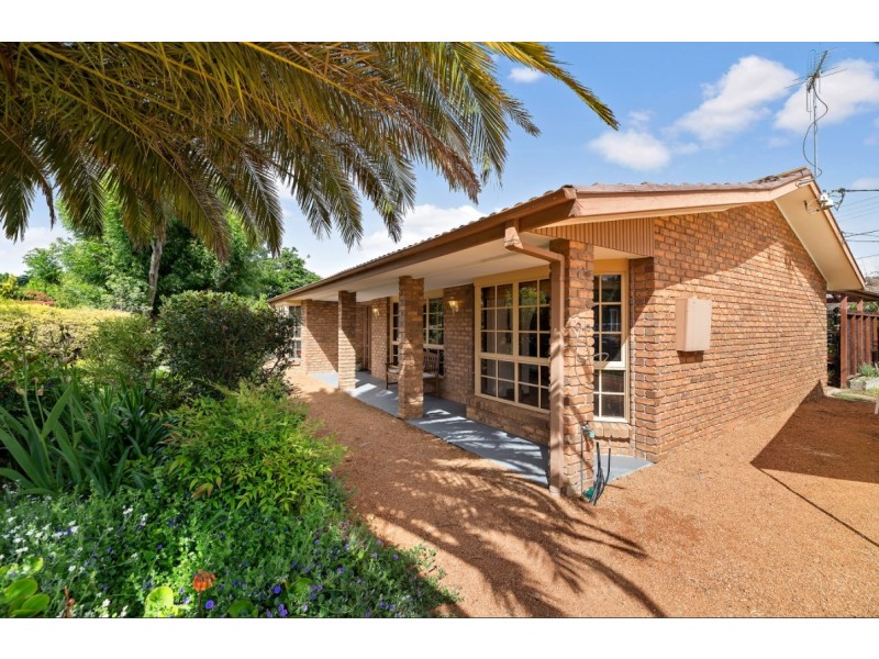 4 Shandon Place, Hawker ACT 2614