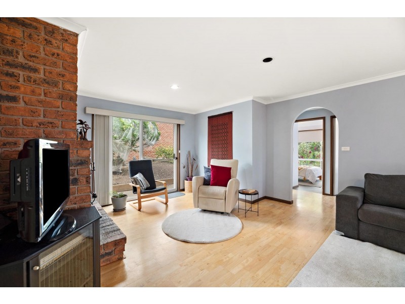 4 Shandon Place, Hawker ACT 2614