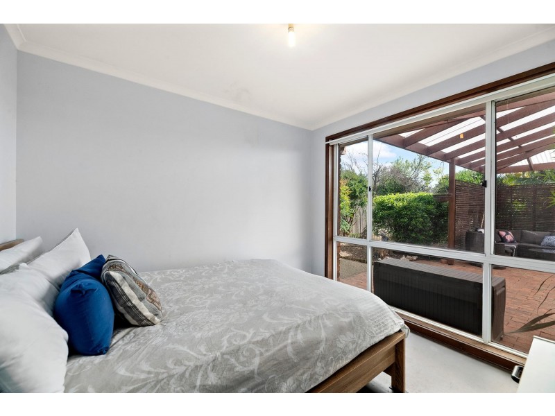 4 Shandon Place, Hawker ACT 2614