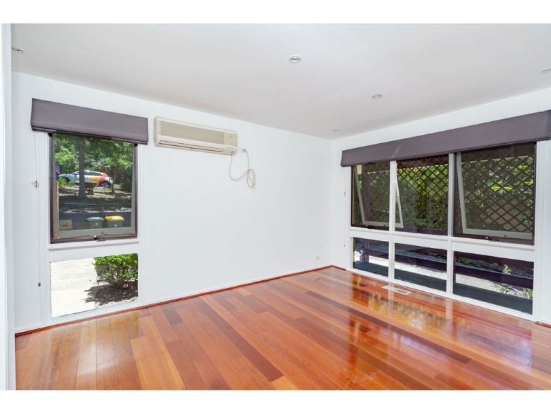 5 Hammett Place, Spence ACT 2615