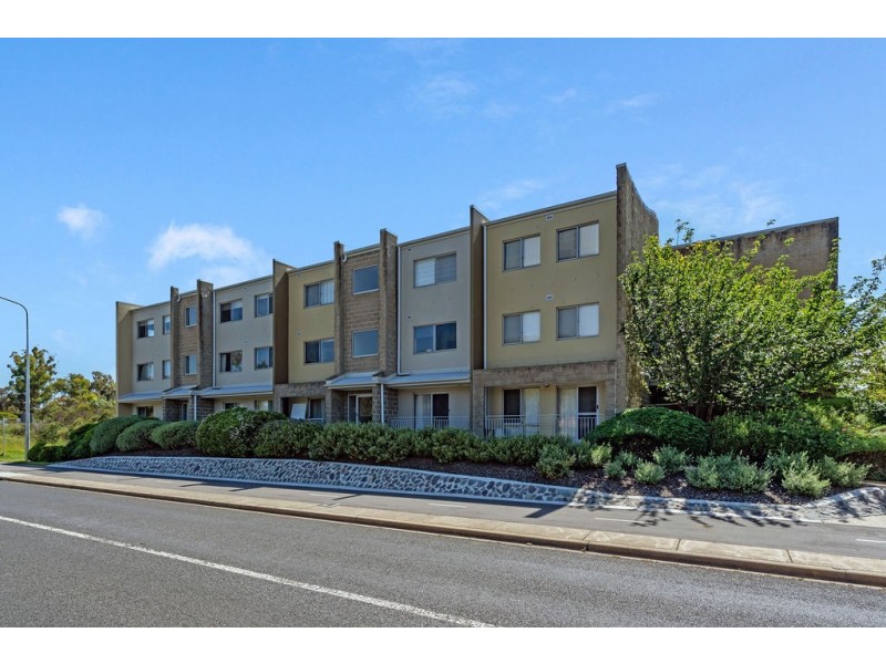 4/20 Beissel Street, Belconnen ACT 2617