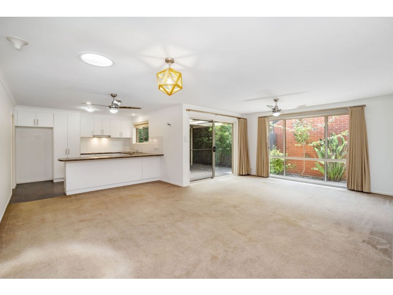 39 Dagmar Berne Street, Macgregor ACT 2615