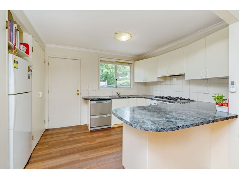 4 Brooke Place, Wanniassa ACT 2903