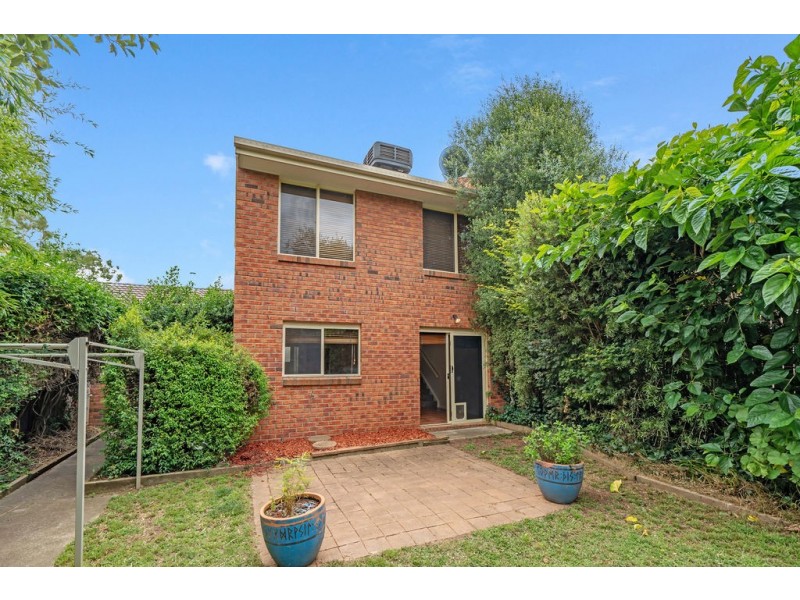 86 Britten Jones Drive, Holt ACT 2615