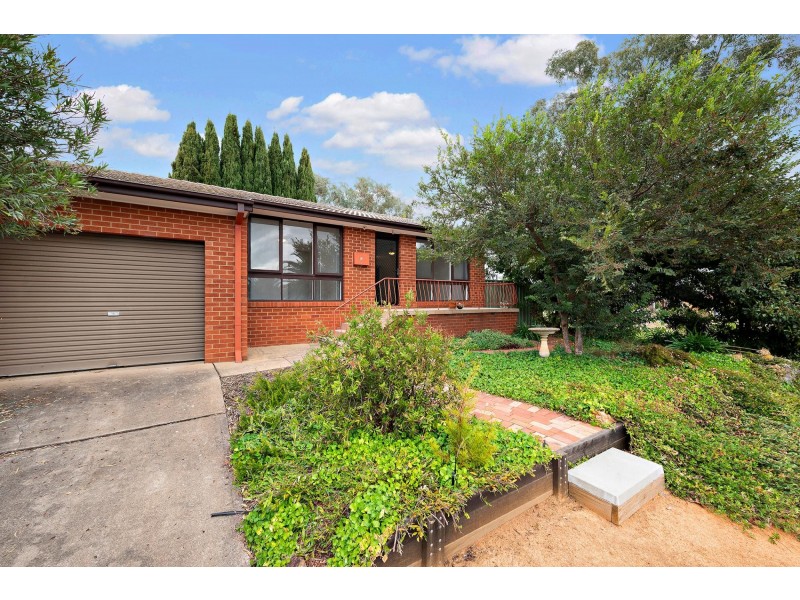 13 Crockett Place, Holt ACT 2615