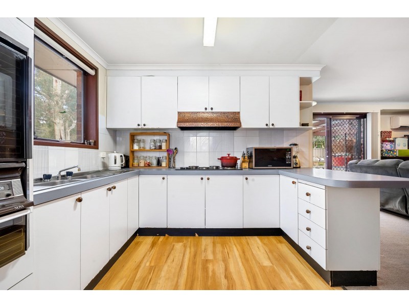 1 Herron Crescent, Latham ACT 2615