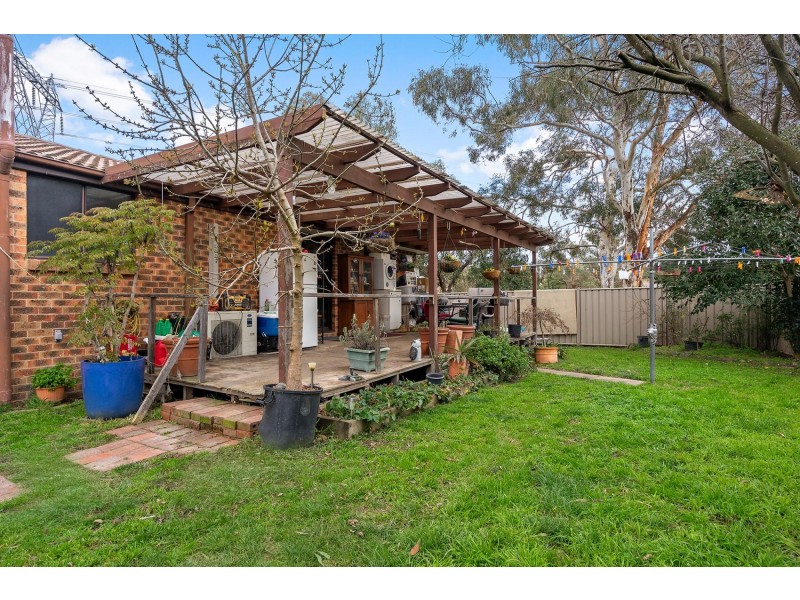 1 Herron Crescent, Latham ACT 2615