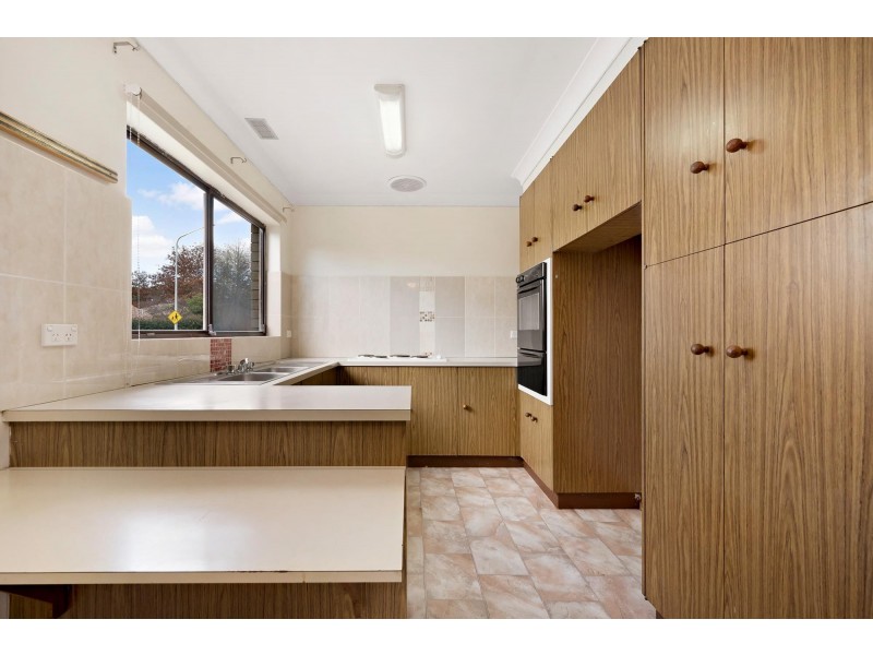 1 Box Place, Latham ACT 2615