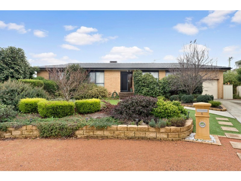 5 Sands Place, Holt ACT 2615
