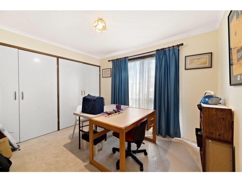 5 Sands Place, Holt ACT 2615