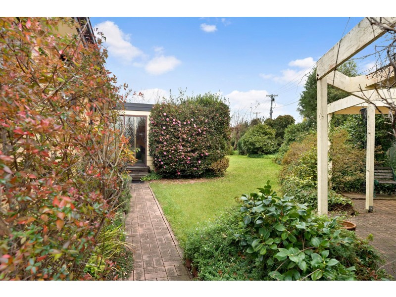 5 Sands Place, Holt ACT 2615
