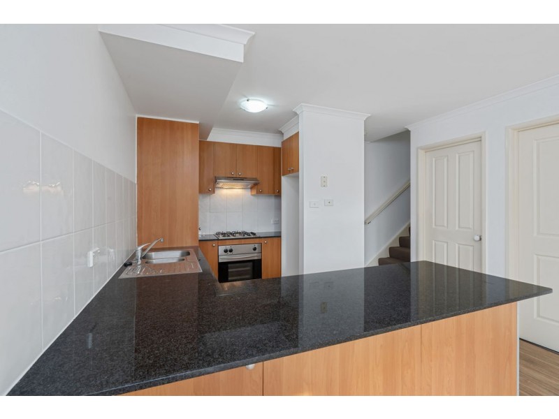 9/15 WANLISS Street, Latham ACT 2615