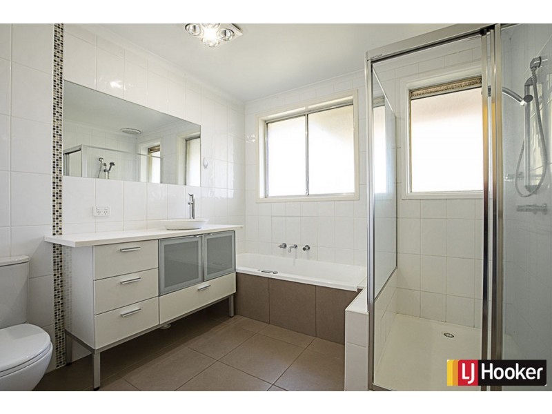 7 Mewton Place, Melba ACT 2615