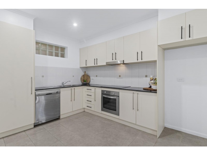 12/68 Hardwick Crescent, Holt ACT 2615