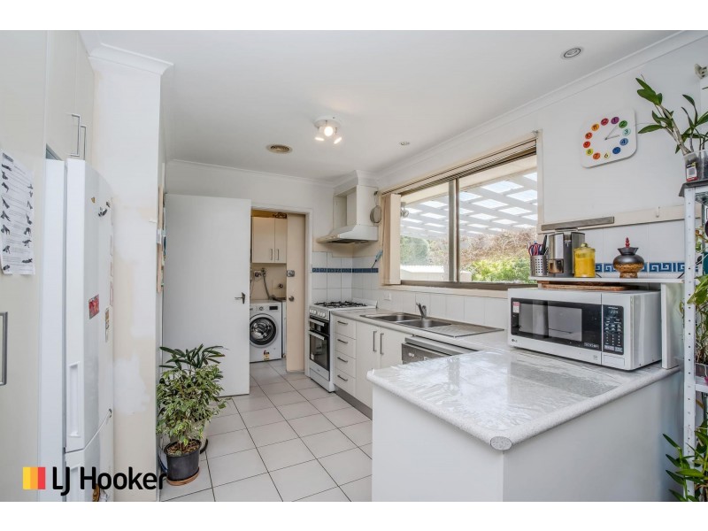 2 Macfarlan Place, Latham ACT 2615
