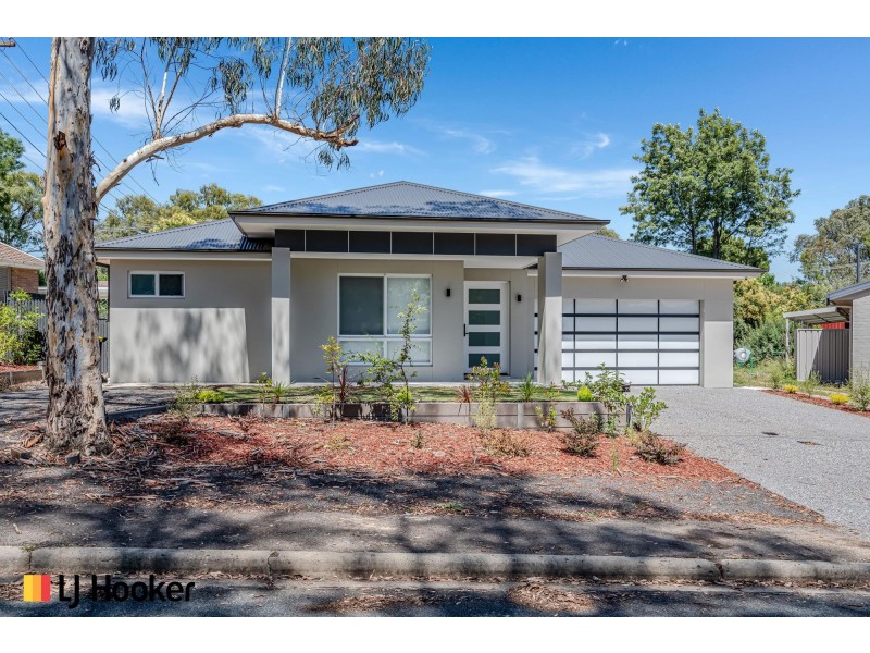 77 Barada Crescent, Aranda ACT 2614