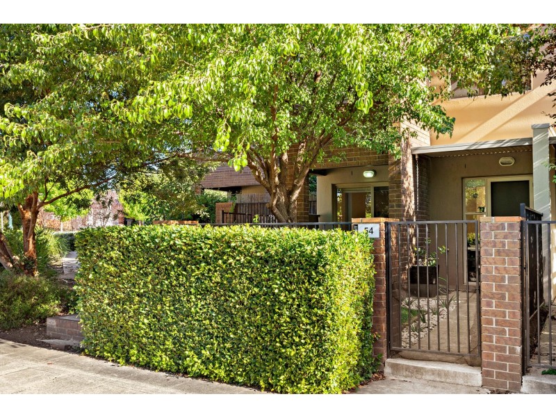 54/64 Kings Canyon Street, Harrison ACT 2914