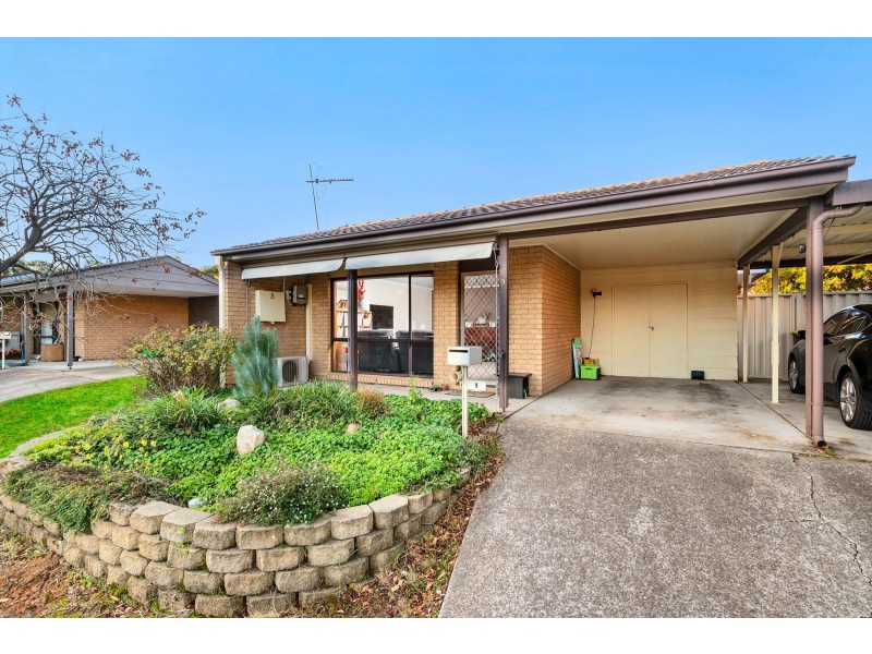 9 Stanbury Close, Holt ACT 2615