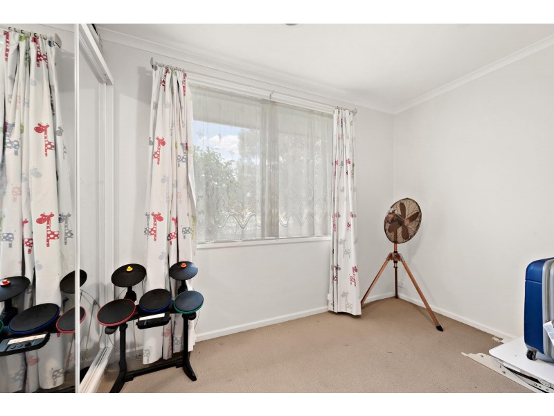 42 Messenger Street, Holt ACT 2615
