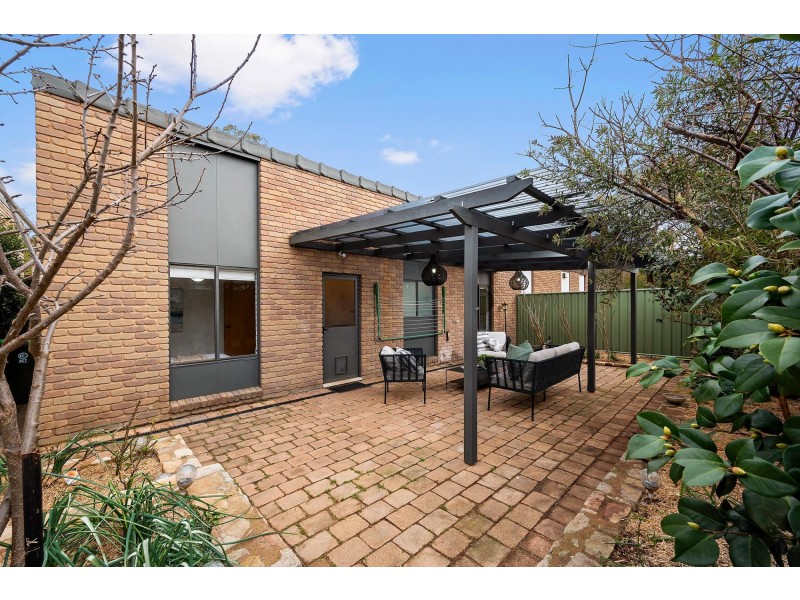 12 Moorehead Place, Latham ACT 2615