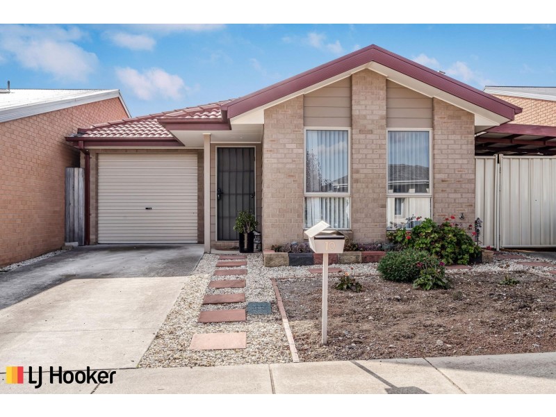 10 Stang Place, Macgregor ACT 2615