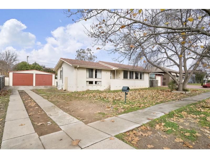 115 Osburn Drive, Macgregor ACT 2615