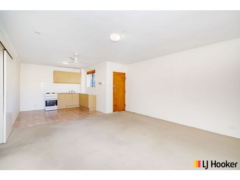 11/5 Parkhill Street, Pearce ACT 2607