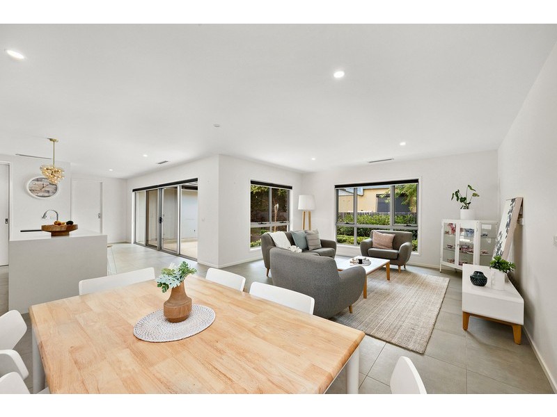 64 Longstaff Street, Lyneham ACT 2602