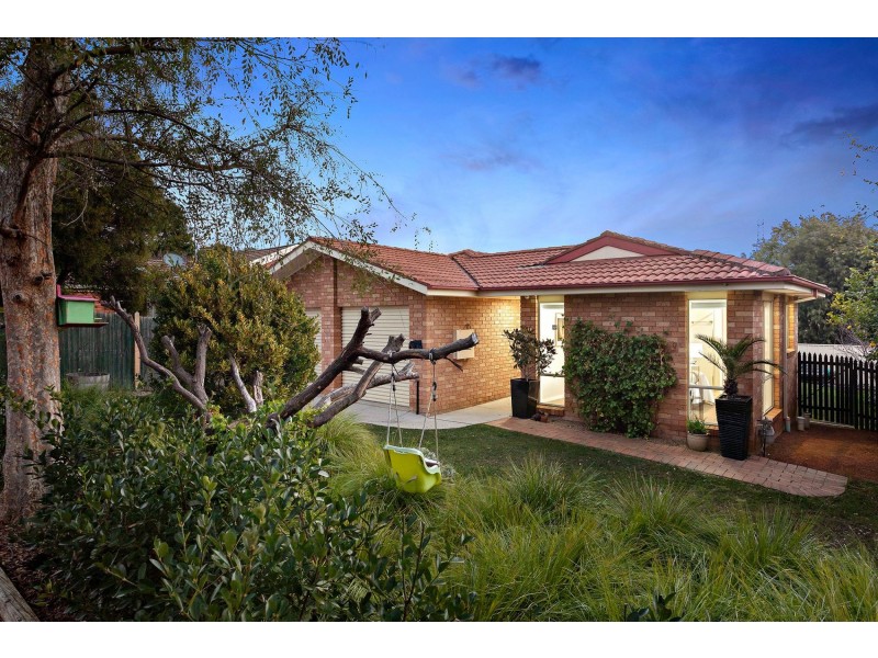 70 Britten-Jones Drive, Holt ACT 2615